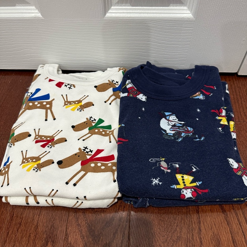 2 Kids Organic Cotton Pajamas Set, Size 6-7